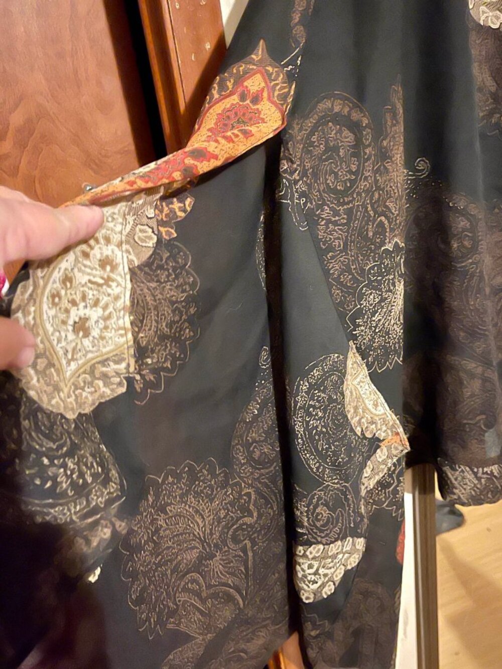 Studio C Plus Size 22/24 Sheer Paisley Blouse - Picture 6 of 6